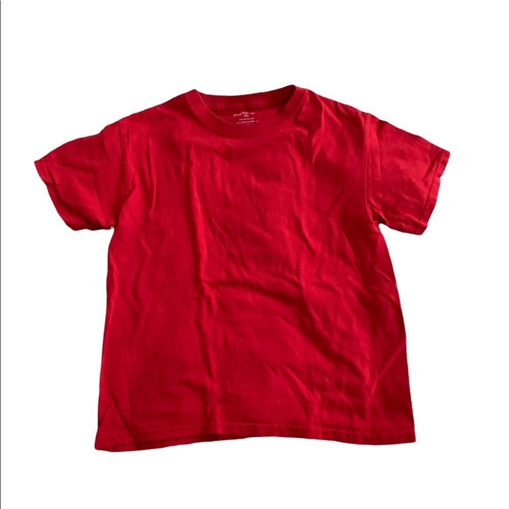 Gilden | Plain Red T-shirts Size Medium Boys Solid Red Short Sleeve